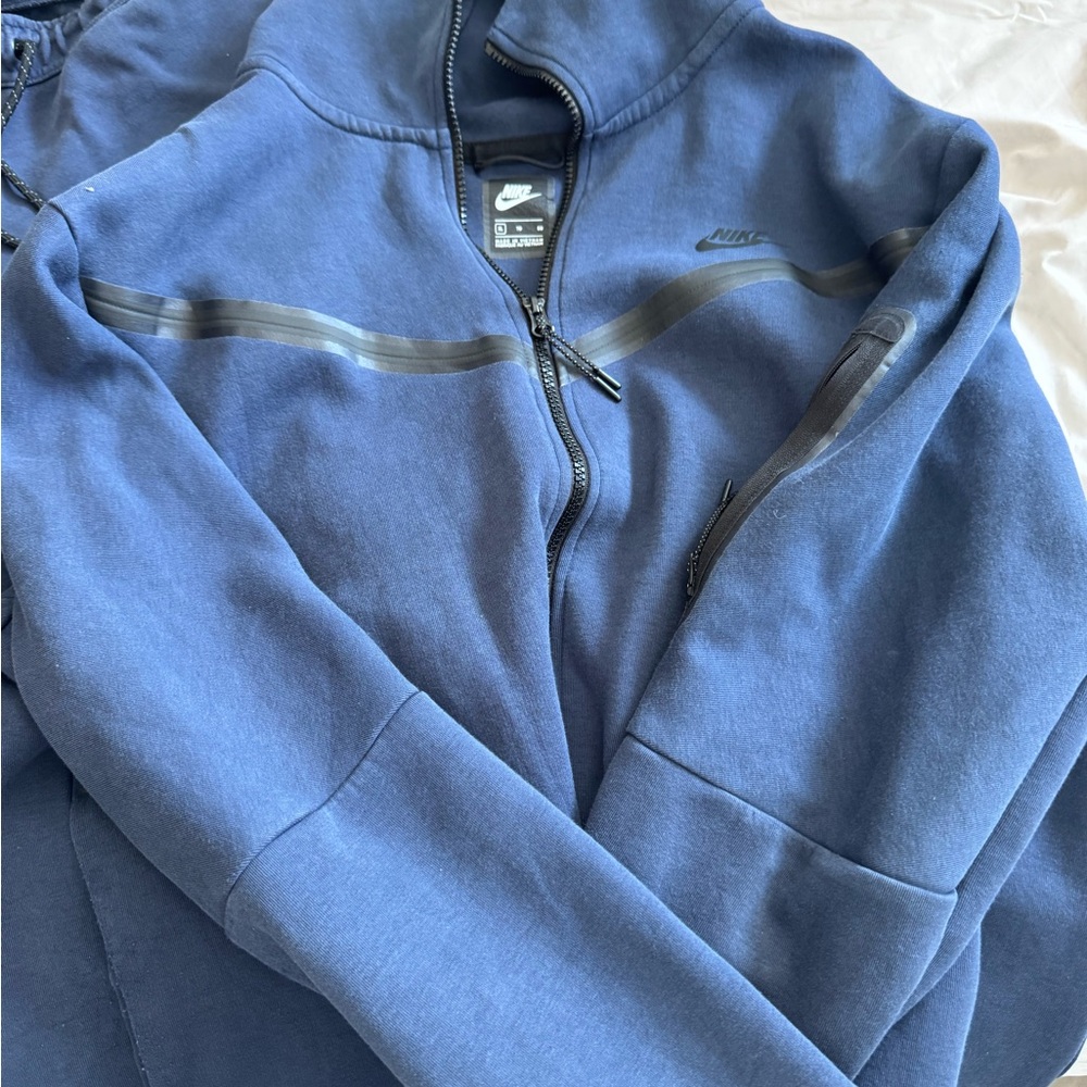 Nike Tech Men's Blue Sweater